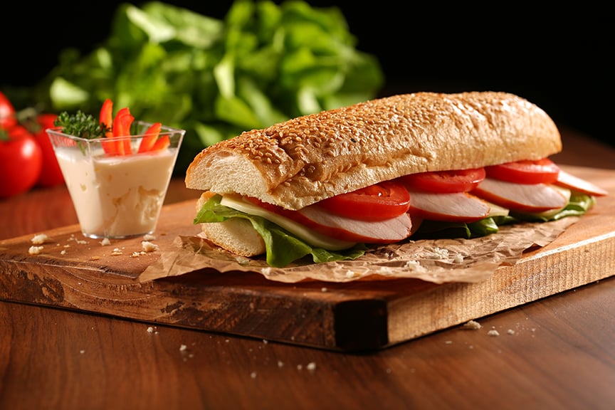 Sandwich PASTRAMĂ DE PUI