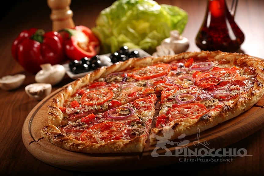 Pizza SÂRBEASCĂ