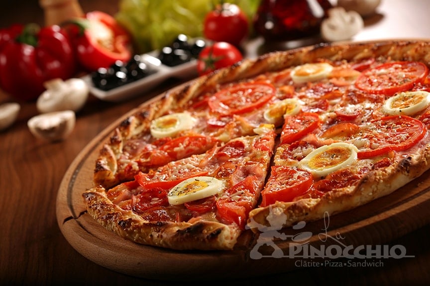 Pizza ȚIGĂNEASCĂ
